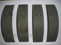 BMW Bremsbeläge 40 X 4 X 194 ∅ 200 inkl. Nieten 3 x 8